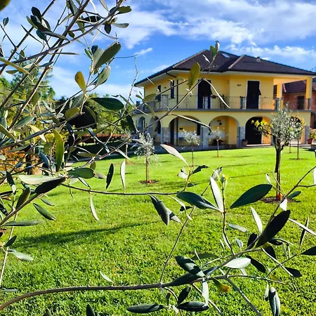 Maison Du Vale بيت ضيافة *