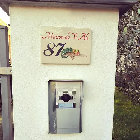 Maison Du Vale Гостевой дом