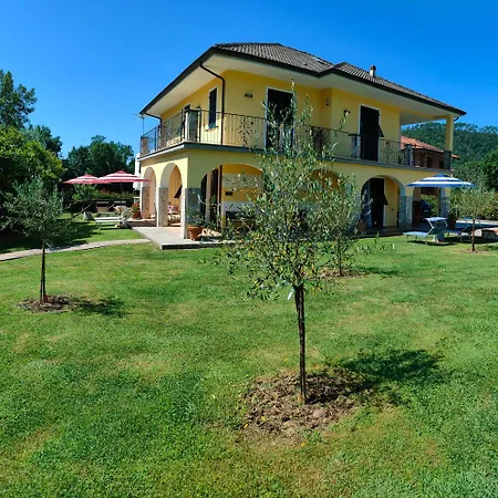 Maison Du Vale Pensjonat Sesta Godano