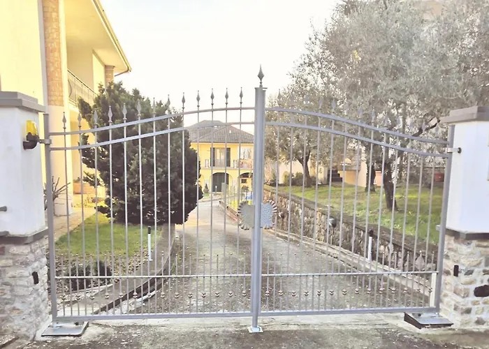 Maison Du Vale 3* Sesta Godano