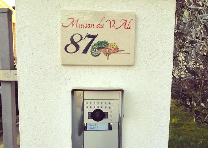 Maison Du Vale Konukevi