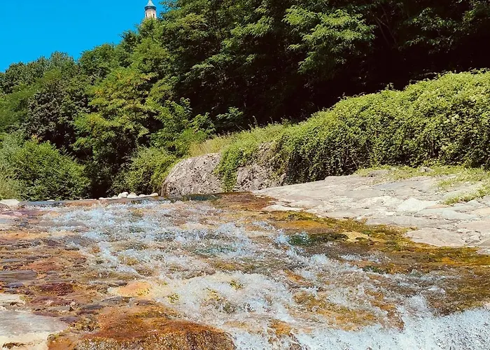 Maison Du Vale Konukevi Sesta Godano