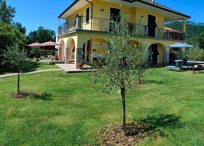 Maison Du Vale Konukevi Sesta Godano